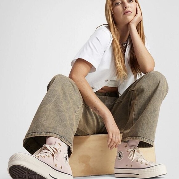 Converse CTAS Lift Hi Platform Suede Pale Petal Ivory Black A13823C Women’s Size - Picture 5 of 5